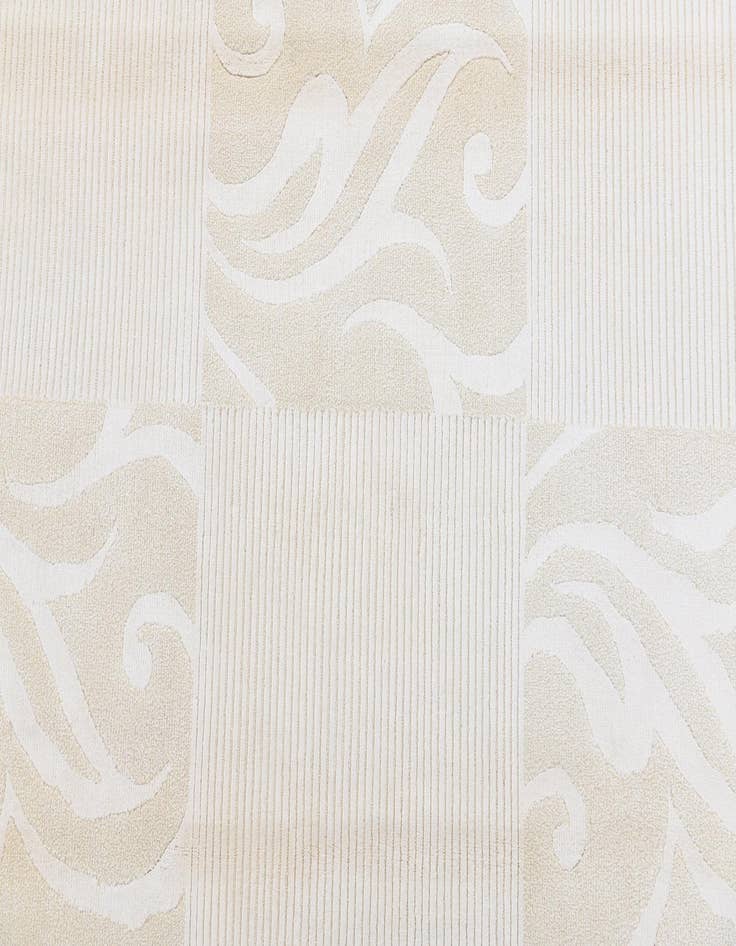 Detail image of  5' 9 x 8' Darya Rug