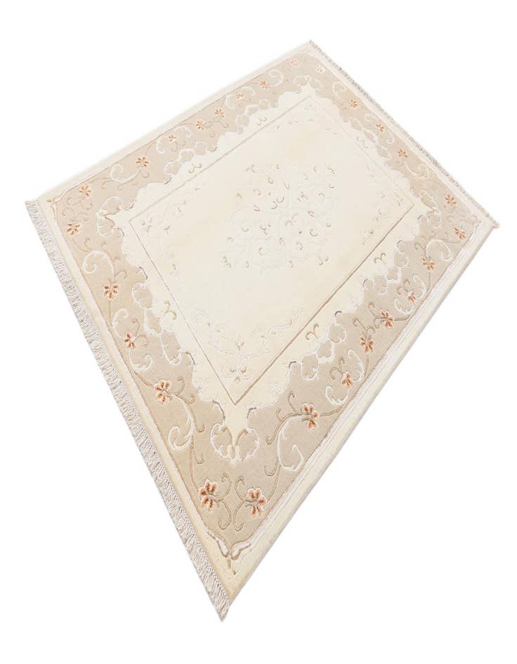 Detail image of  5' 7 x 7' 11 Darya Rug