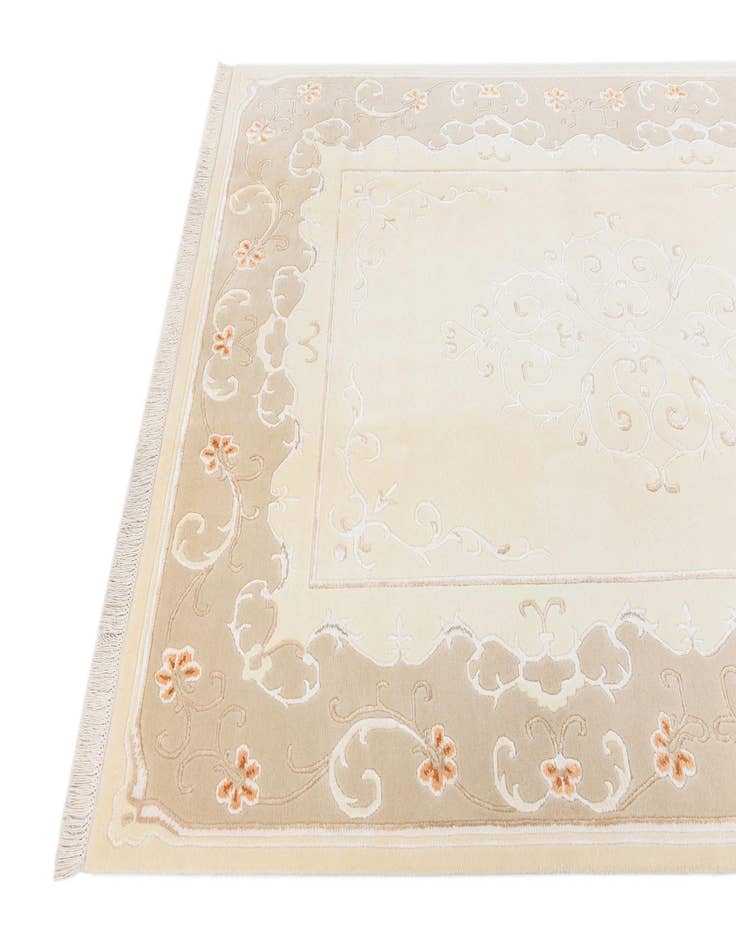 Detail image of  5' 7 x 7' 11 Darya Rug