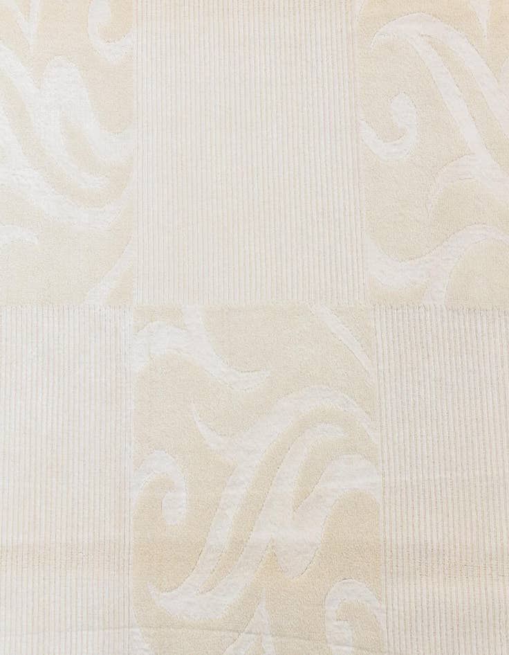 Detail image of  5' 10 x 8'  Hand Knotted Darya Wool Rug