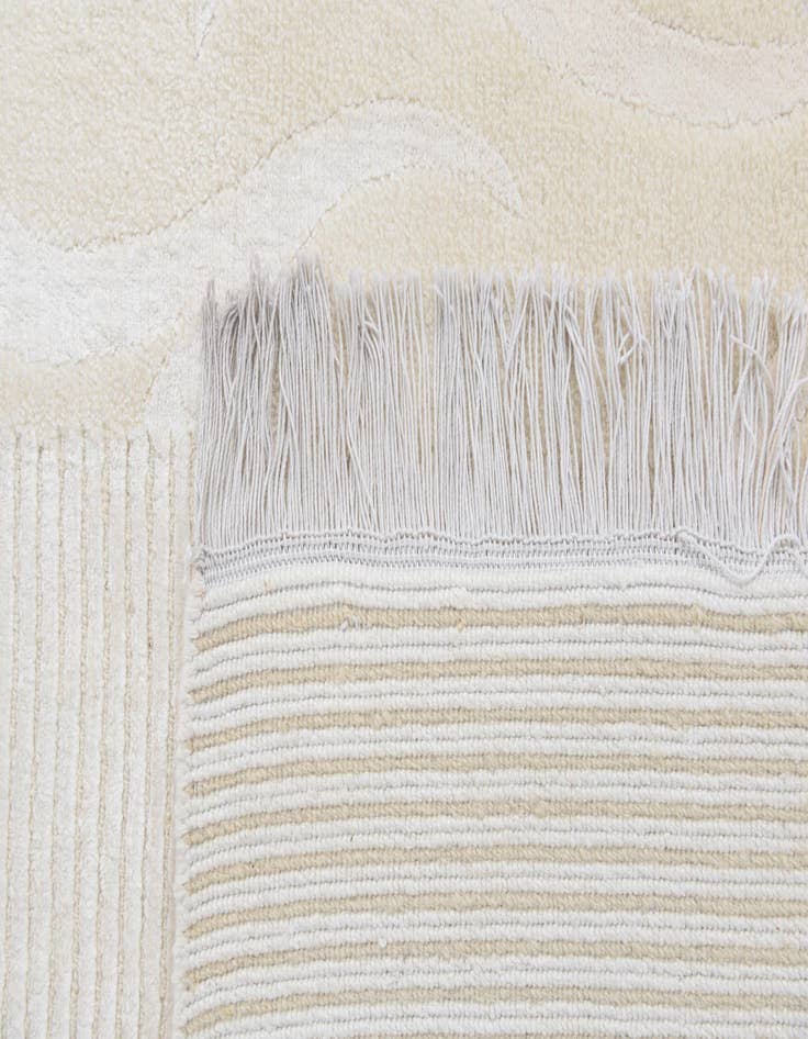 Detail image of  5' 10 x 8'  Hand Knotted Darya Wool Rug