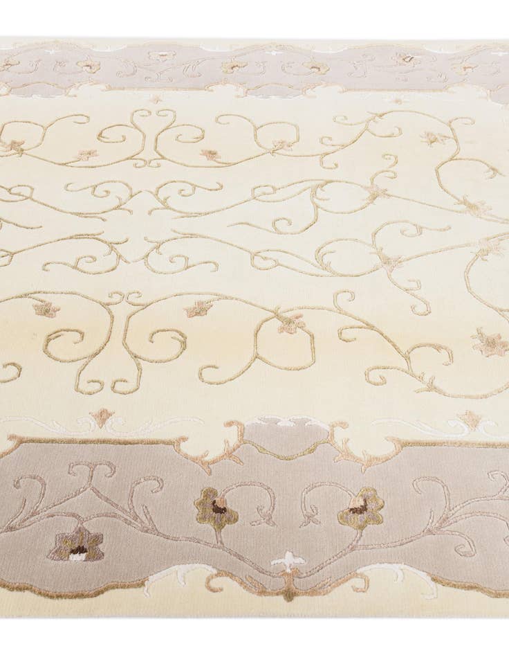 Detail image of  5' 8 x 7' 10 Darya Rug