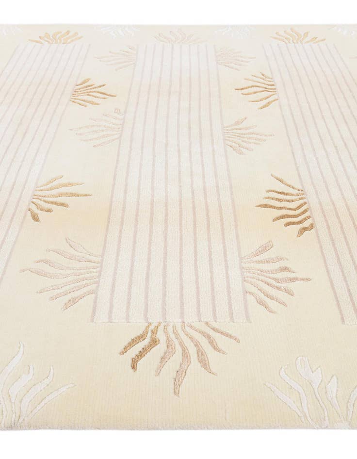 Detail image of  5' 8 x 8' 1 Darya Rug