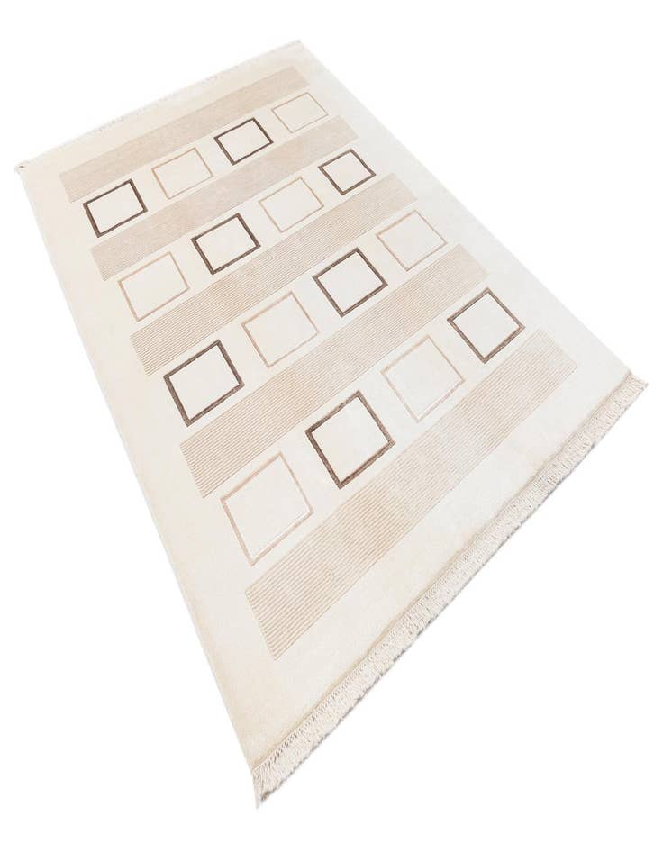 Detail image of  5' 10 x 8' Darya Rug