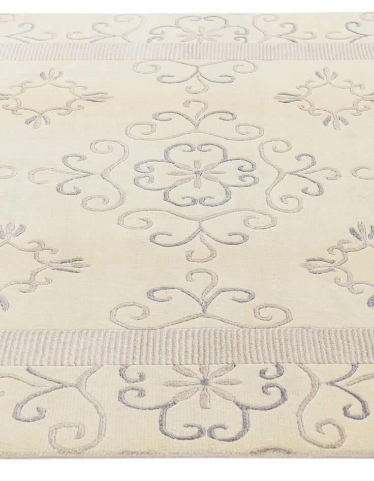 Detail image of  5' 6 x 7' 10 Darya Rug