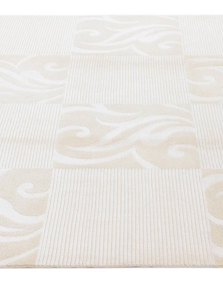 Detail image of  5' 9 x 7' 10 Darya Rug