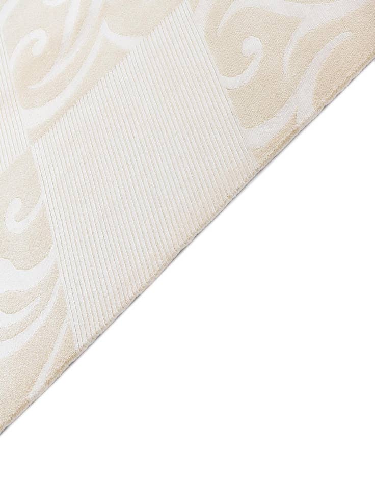 Detail image of  5' 9 x 7' 10 Darya Rug