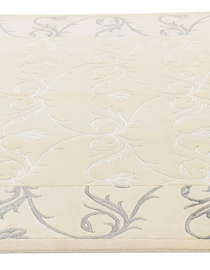 Detail image of  5' 6 x 7' 10 Darya Rug