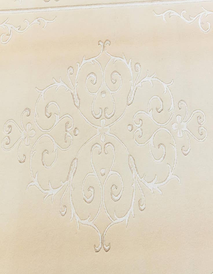 Detail image of  5' 7 x 8' Darya Rug