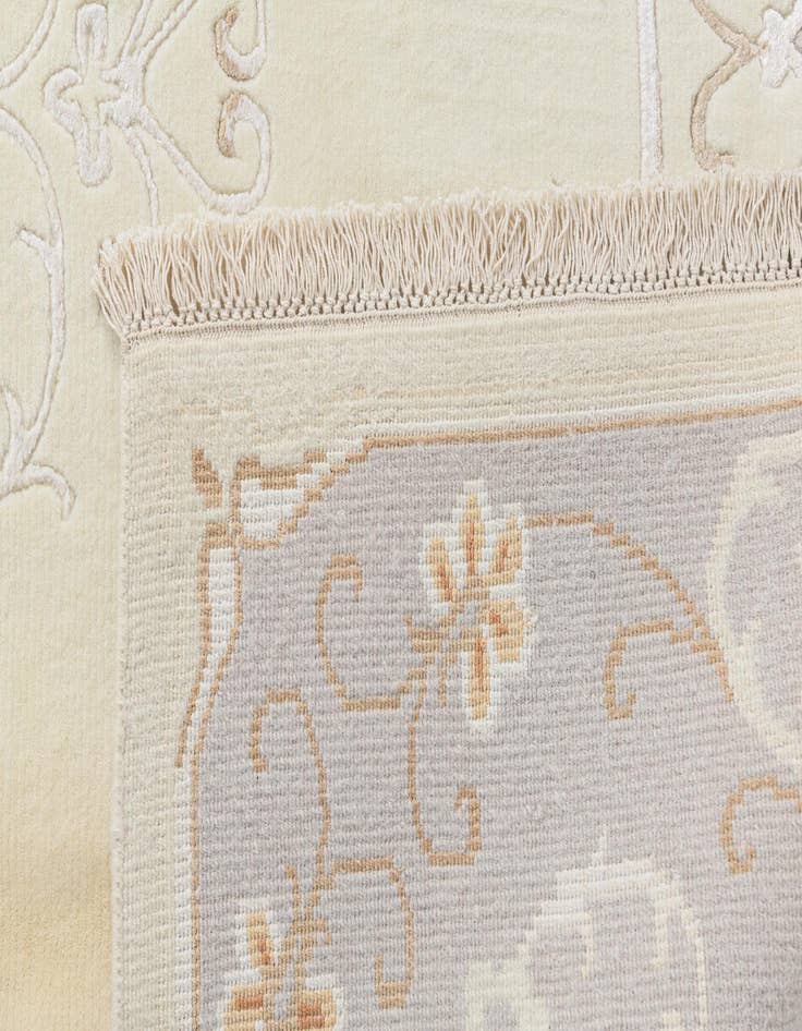 Detail image of  5' 9 x 7' 10 Darya Rug