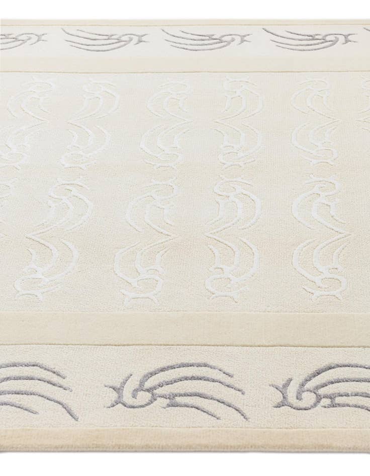 Detail image of  5' 7 x 7' 10 Darya Rug