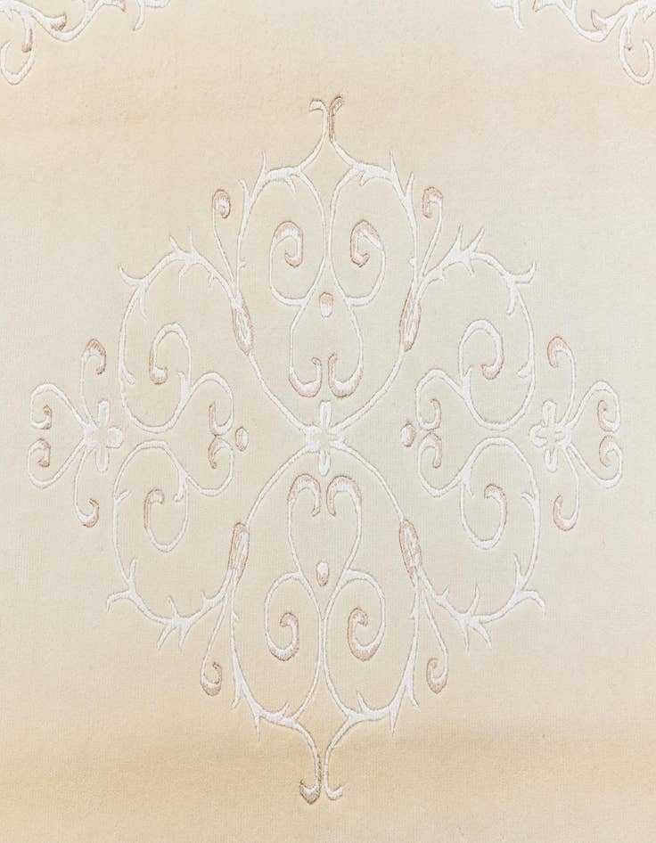 Detail image of  5' 9 x 8' Darya Rug