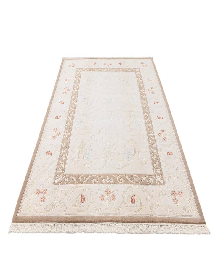 Detail image of  5' 9 x 7' 10 Darya Rug