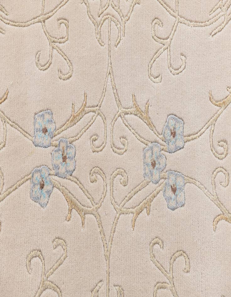 Detail image of  5' 9 x 7' 10 Darya Rug