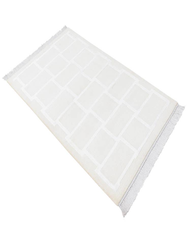 Detail image of  2' 11 x 5' 1  Hand Knotted Darya Wool Rug