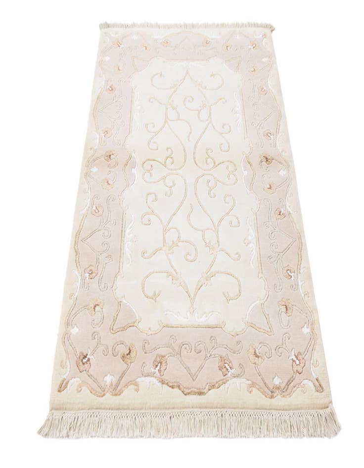 Detail image of  3' 1 x 4' 11  Hand Knotted Darya Wool Rug