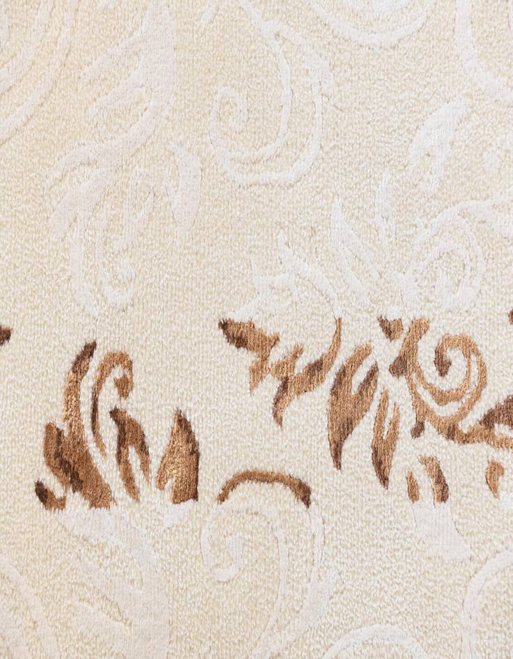 Detail image of  3' 1 x 5'  Hand Knotted Darya Wool Rug