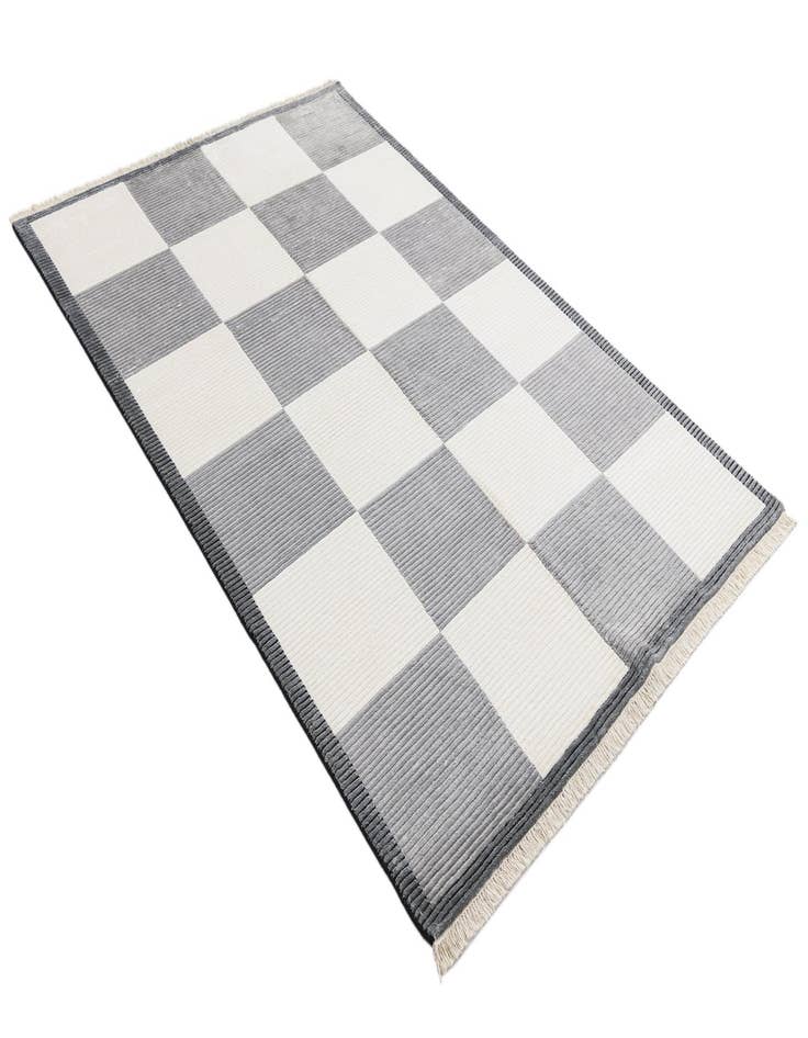 Detail image of  5' 7 x 8' 1 Darya Rug