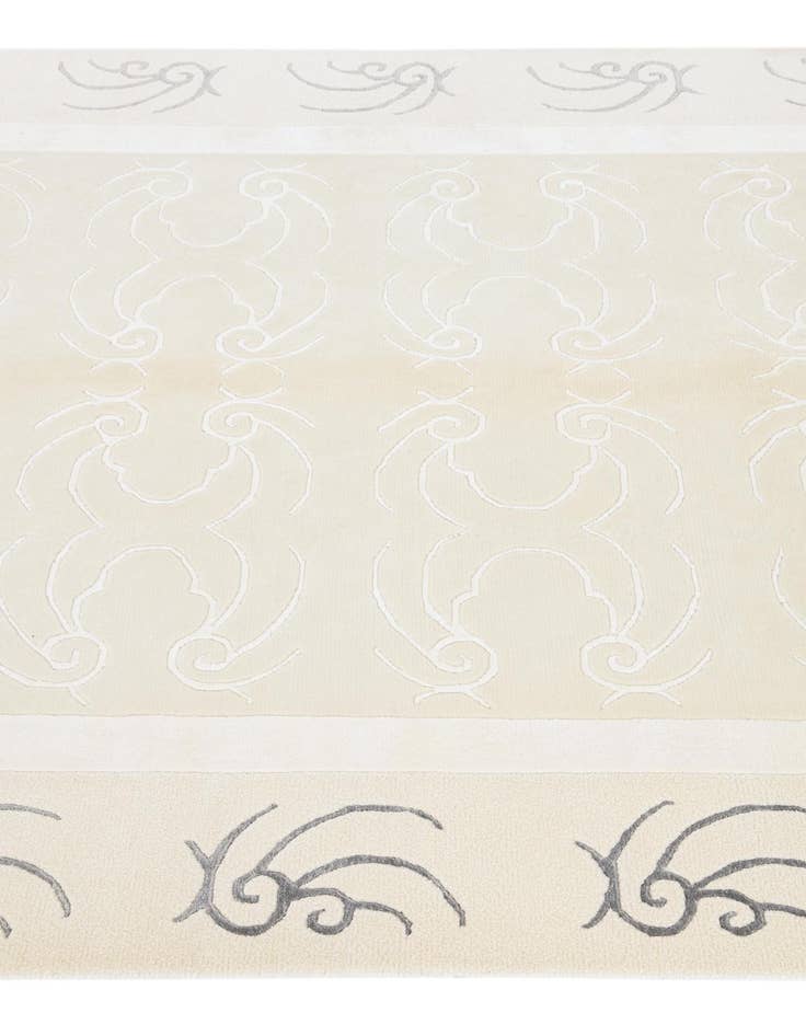 Detail image of  5' 7 x 7' 10  Hand Knotted Darya Wool Rug