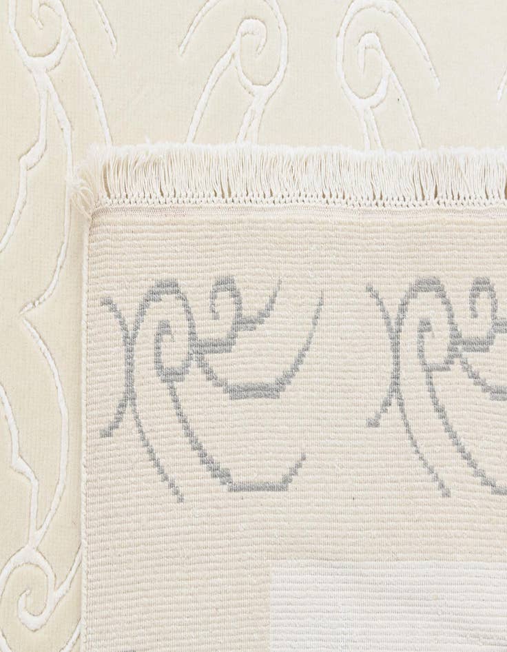 Detail image of  5' 7 x 7' 10  Hand Knotted Darya Wool Rug