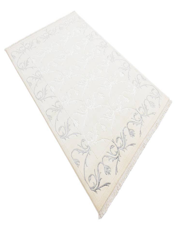 Detail image of  5' 7 x 7' 10 Darya Rug