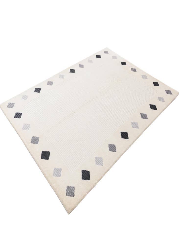 Detail image of  5' 9 x 7' 11  Hand Knotted Darya Wool Rug