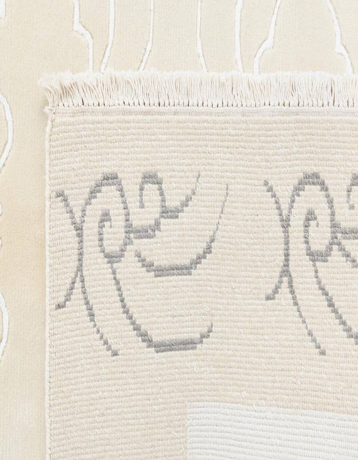 Detail image of  5' 5 x 7' 9  Hand Knotted Darya Wool Rug