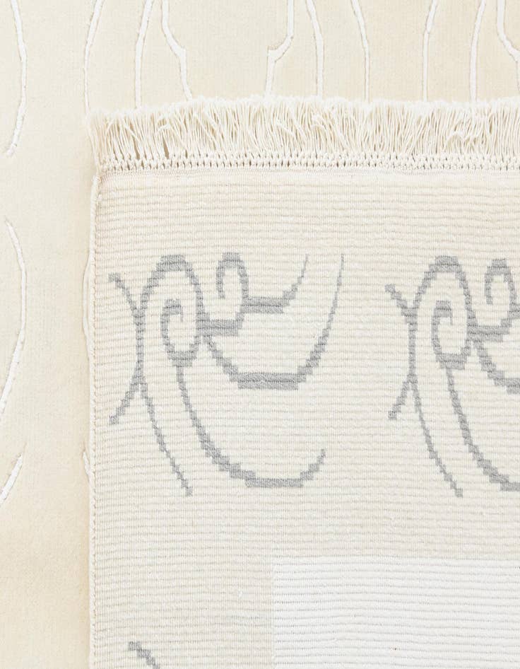 Detail image of  5' 5 x 7' 9  Hand Knotted Darya Wool Rug