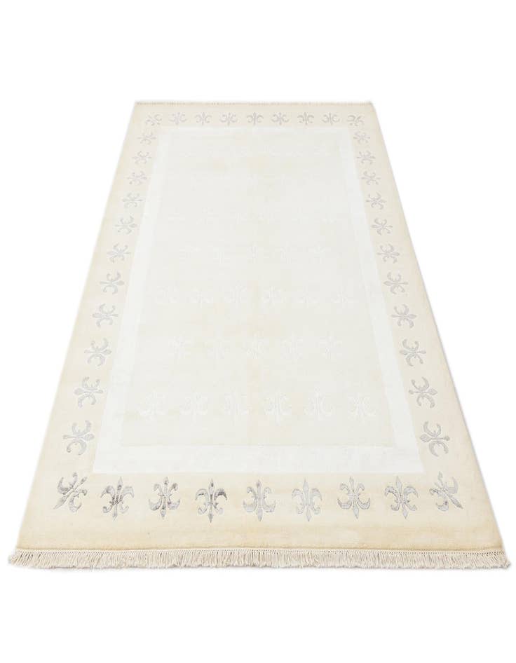 Detail image of  5' 7 x 7' 10 Darya Rug