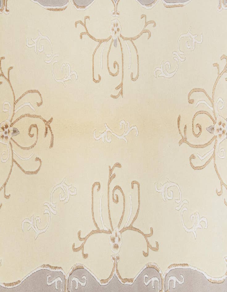 Detail image of  4' 2 x 5' 10  Hand Knotted Darya Wool Rug