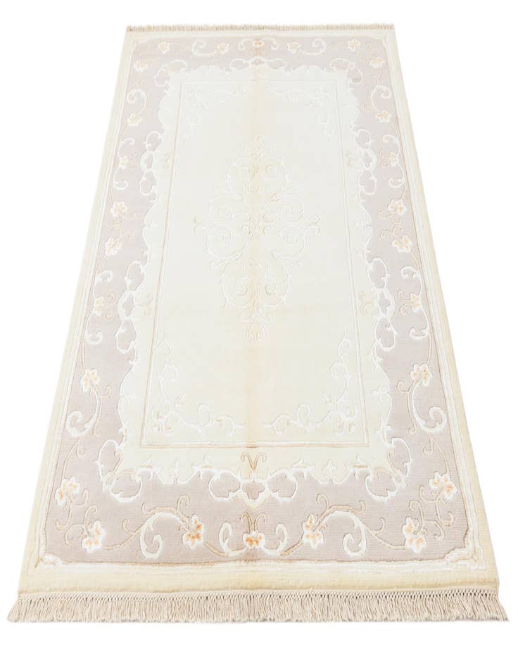 Detail image of  4' x 5' 10  Hand Knotted Darya Wool Rug