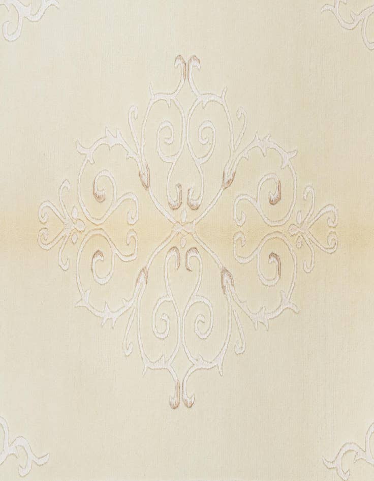 Detail image of  4' x 5' 10  Hand Knotted Darya Wool Rug