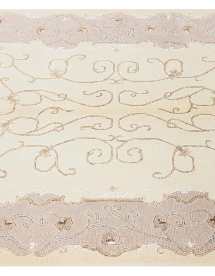 Detail image of  4' 1 x 5' 11  Hand Knotted Darya Wool Rug