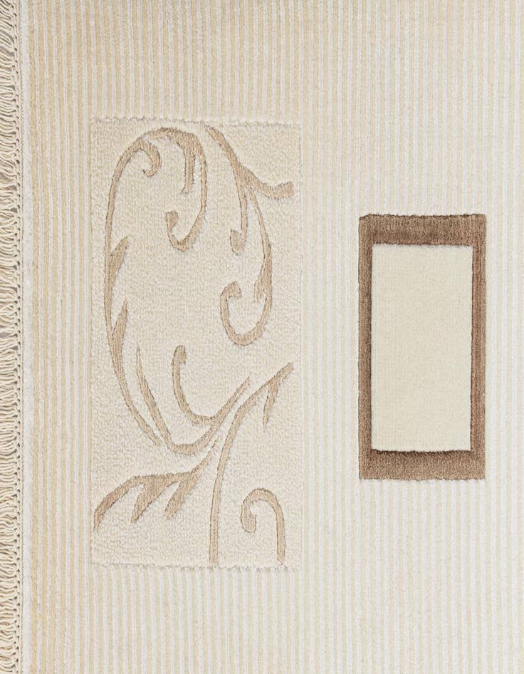 Detail image of  4' 1 x 6'  Hand Knotted Darya Wool Rug