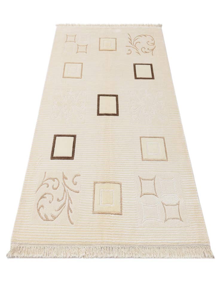 Detail image of  4' 1 x 6'  Hand Knotted Darya Wool Rug