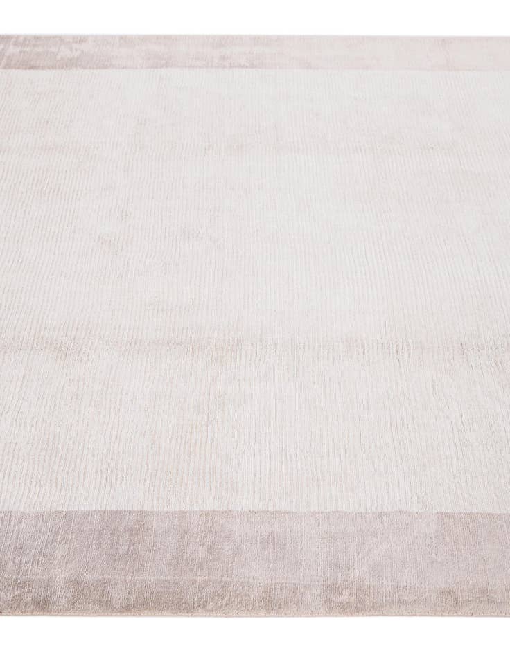 Detail image of  5' 7 x 8'  Hand Knotted Darya Wool Rug