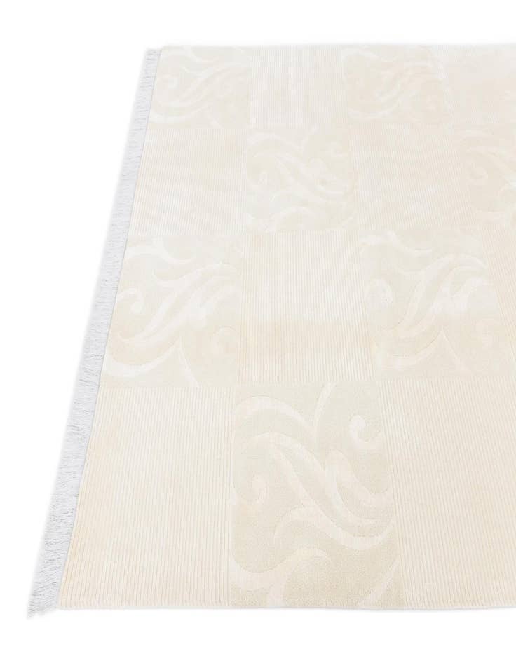 Detail image of  5' 9 x 7' 10  Hand Knotted Darya Wool Rug