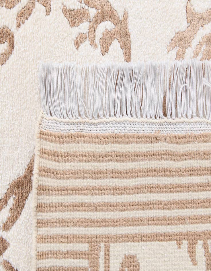 Detail image of  5' 10 x 8' 2  Hand Knotted Darya Wool Rug