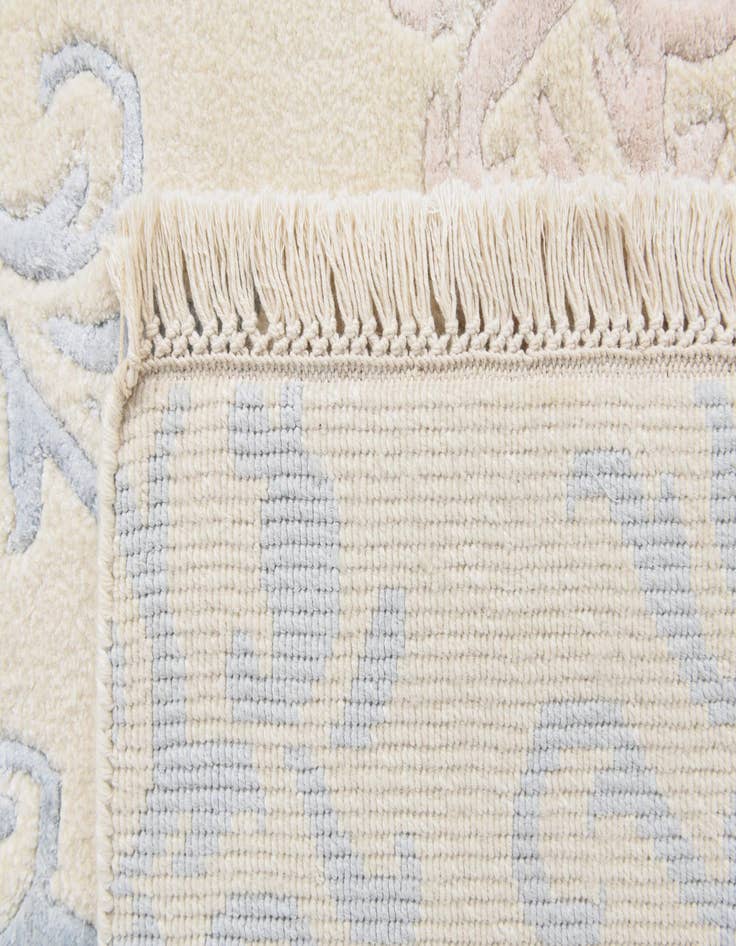 Detail image of  5' 5 x 8' 10  Hand Knotted Darya Wool Rug