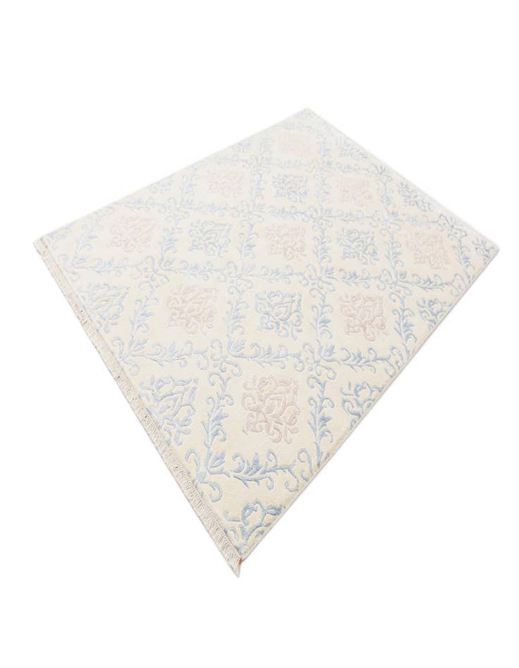 Detail image of  5' 7 x 7' 10  Hand Knotted Darya Wool Rug