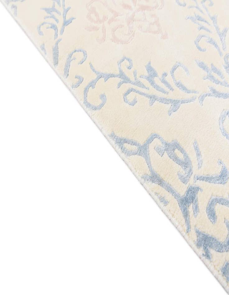 Detail image of  5' 7 x 7' 10  Hand Knotted Darya Wool Rug