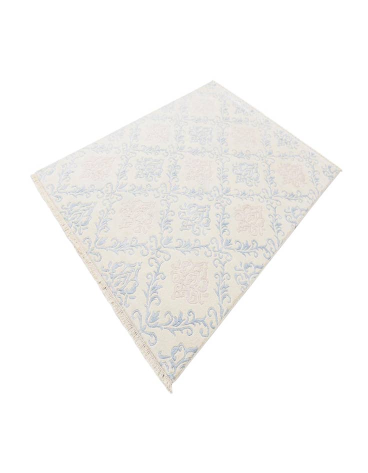 Detail image of  5' 7 x 7' 9  Hand Knotted Darya Wool Rug