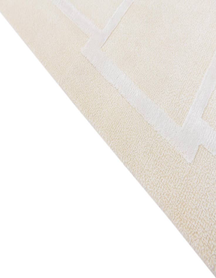 Detail image of  5' 9 x 8'  Hand Knotted Darya Wool Rug