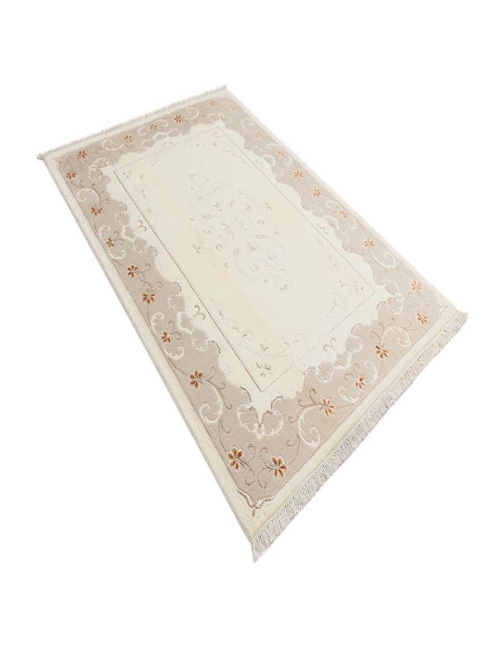 Detail image of  5' 7 x 8'  Hand Knotted Darya Wool Rug