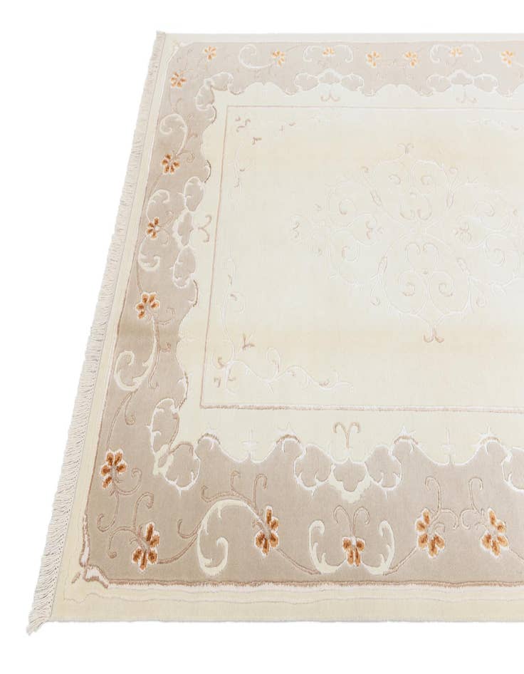 Detail image of  5' 7 x 8'  Hand Knotted Darya Wool Rug