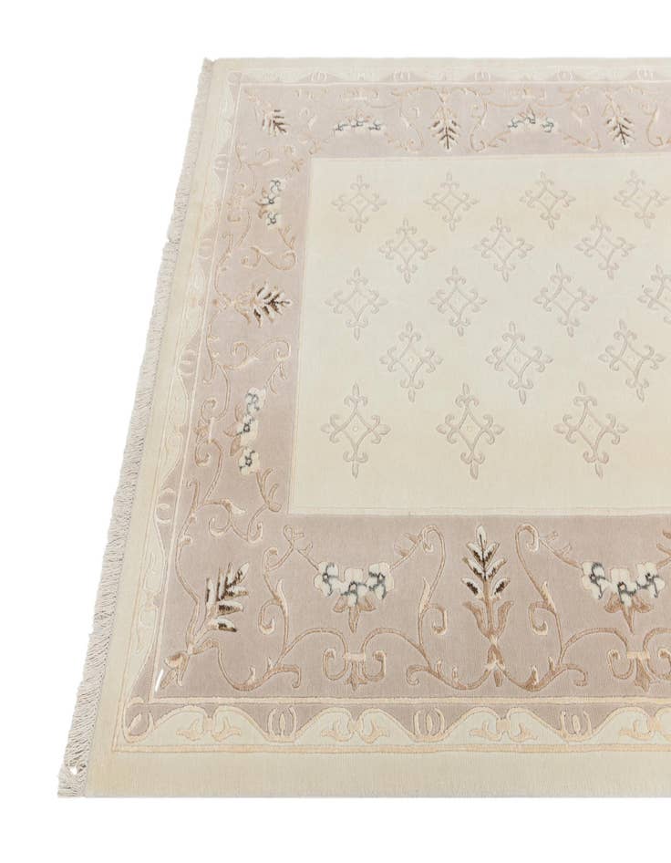 Detail image of  5' 7 x 8'  Hand Knotted Darya Wool Rug