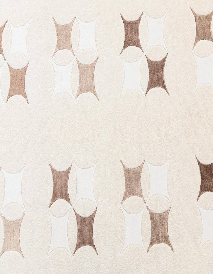 Detail image of  5' 5 x 8'  Hand Knotted Darya Wool Rug