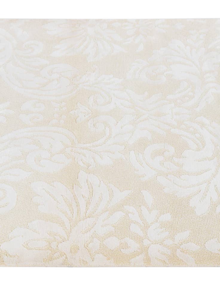 Detail image of  3' 1 x 4' 11  Hand Knotted Darya Wool Rug