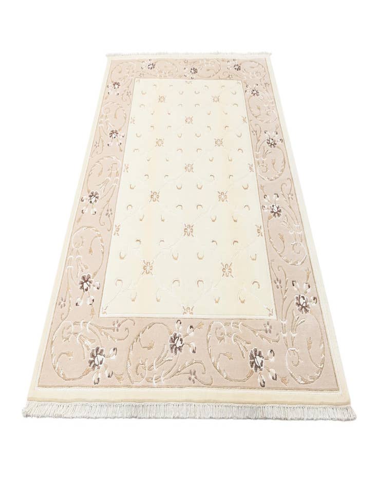 Detail image of  5' 9 x 8'  Hand Knotted Darya Wool Rug