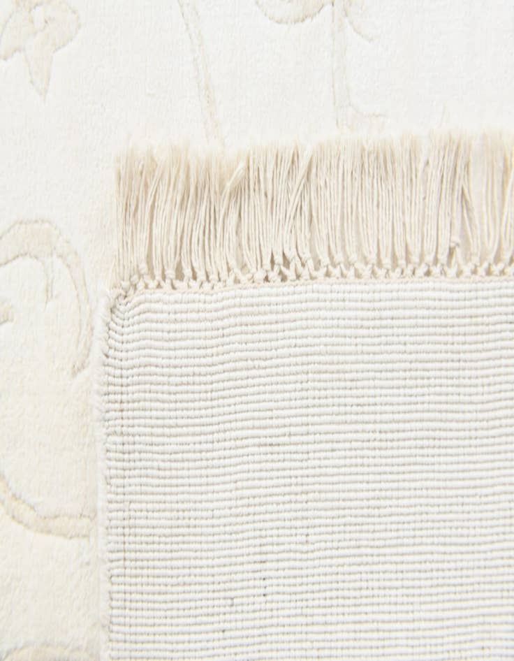 Detail image of  5' 7 x 7' 10  Hand Knotted Darya Wool Rug